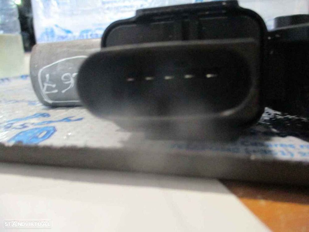 Motor Elevador Vidro 71019003 BMW F20 2013 118D 143CV 5P CINZA FE BMW F46 SERIE 2 2019 1.5D 115CV 5P CINZA FE - 3