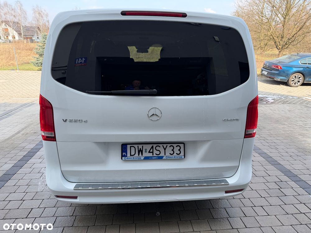 Mercedes-Benz Klasa V 220 d 4-Matic 9G-Tronic (d³ugi) - 4