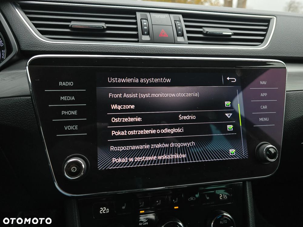 Skoda Superb 2.0 TDI DSG Active - 25
