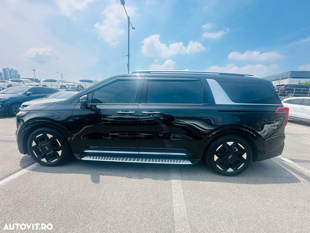 KIA Carnival 2024 — imagine 6