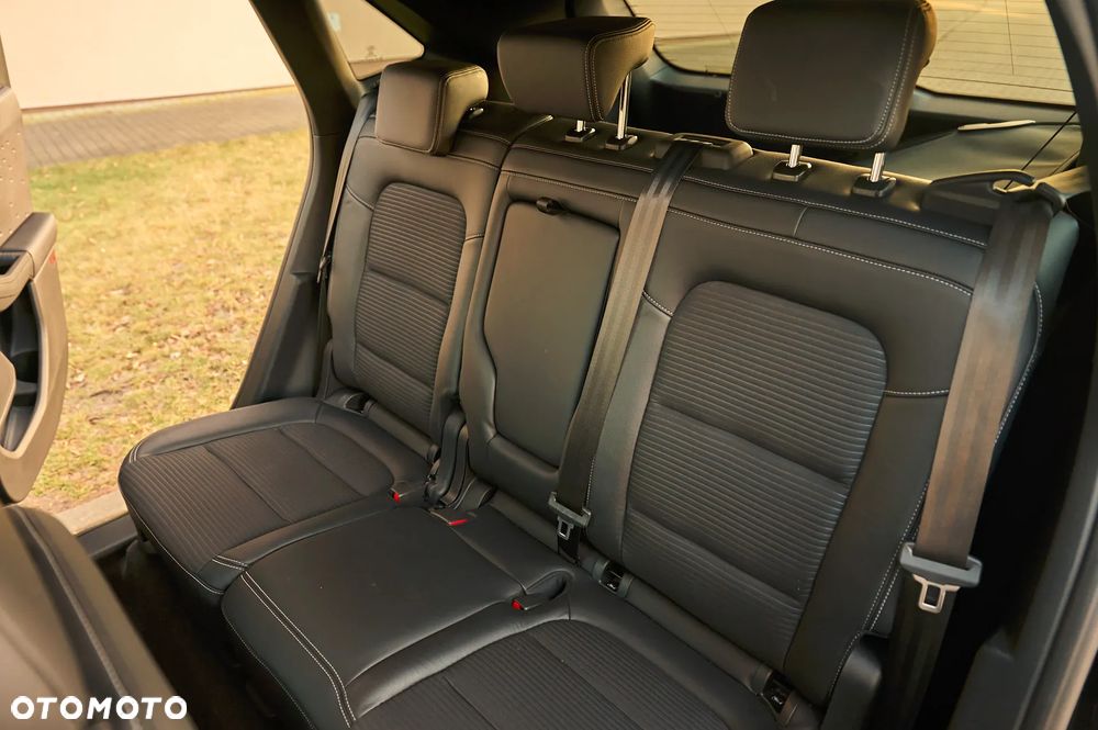 Ford Kuga 2.0 EcoBlue AWD Titanium - 23