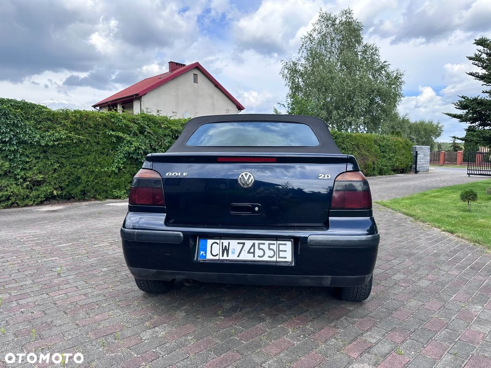 Volkswagen Golf - 5