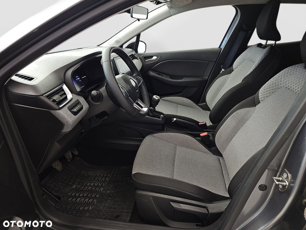 Renault Clio 1.0 TCe Evolution - 10