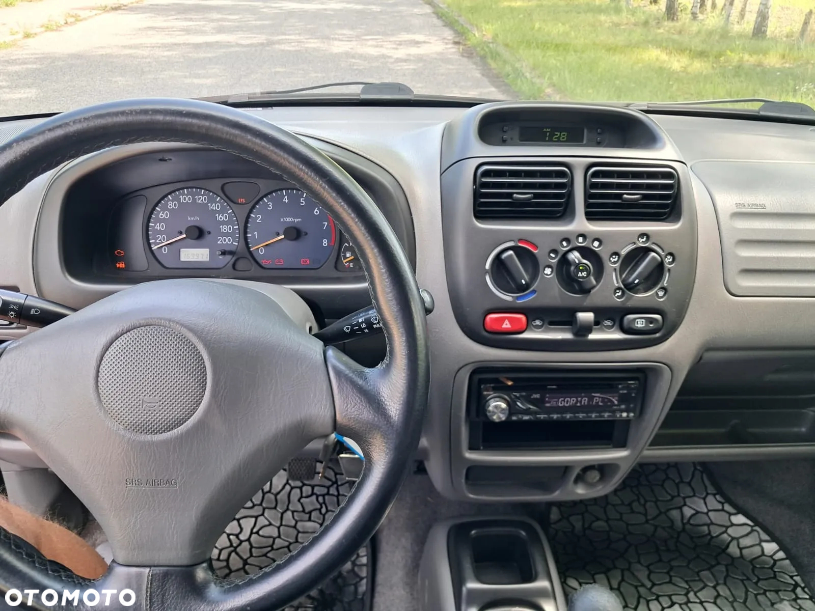 Suzuki Ignis 1.3 - 14