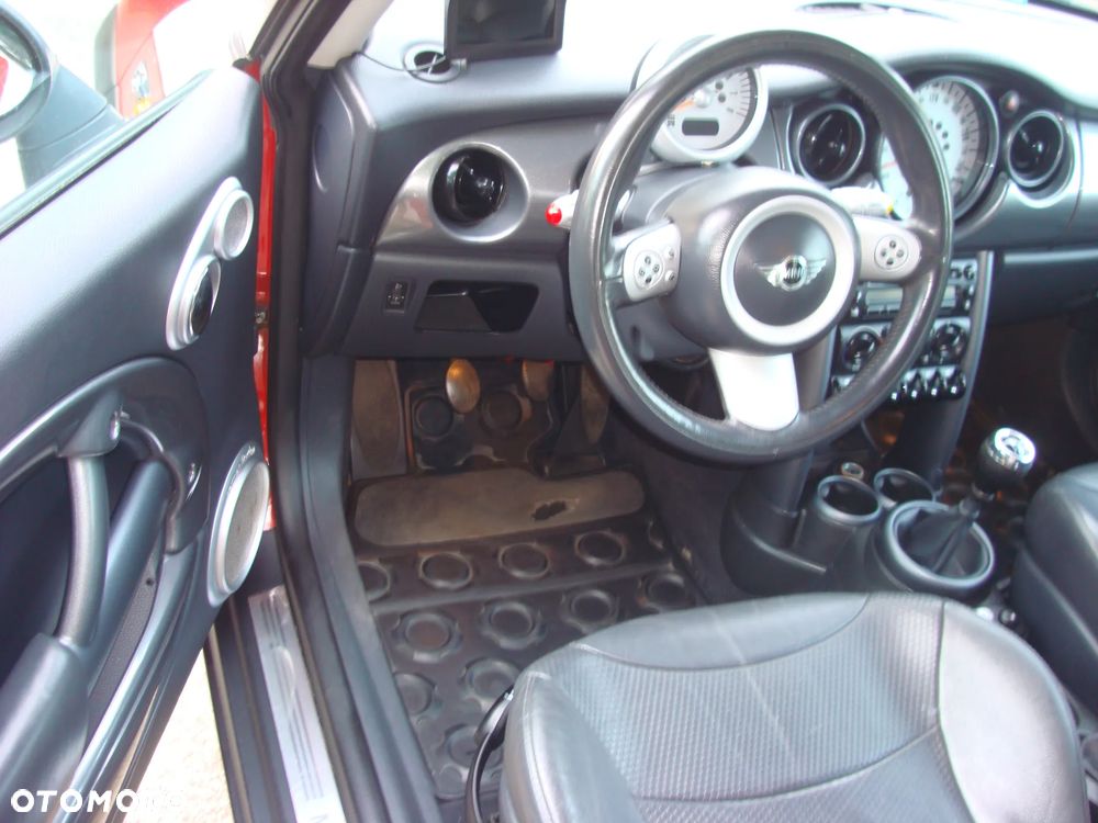 MINI Cooper Standard - 9
