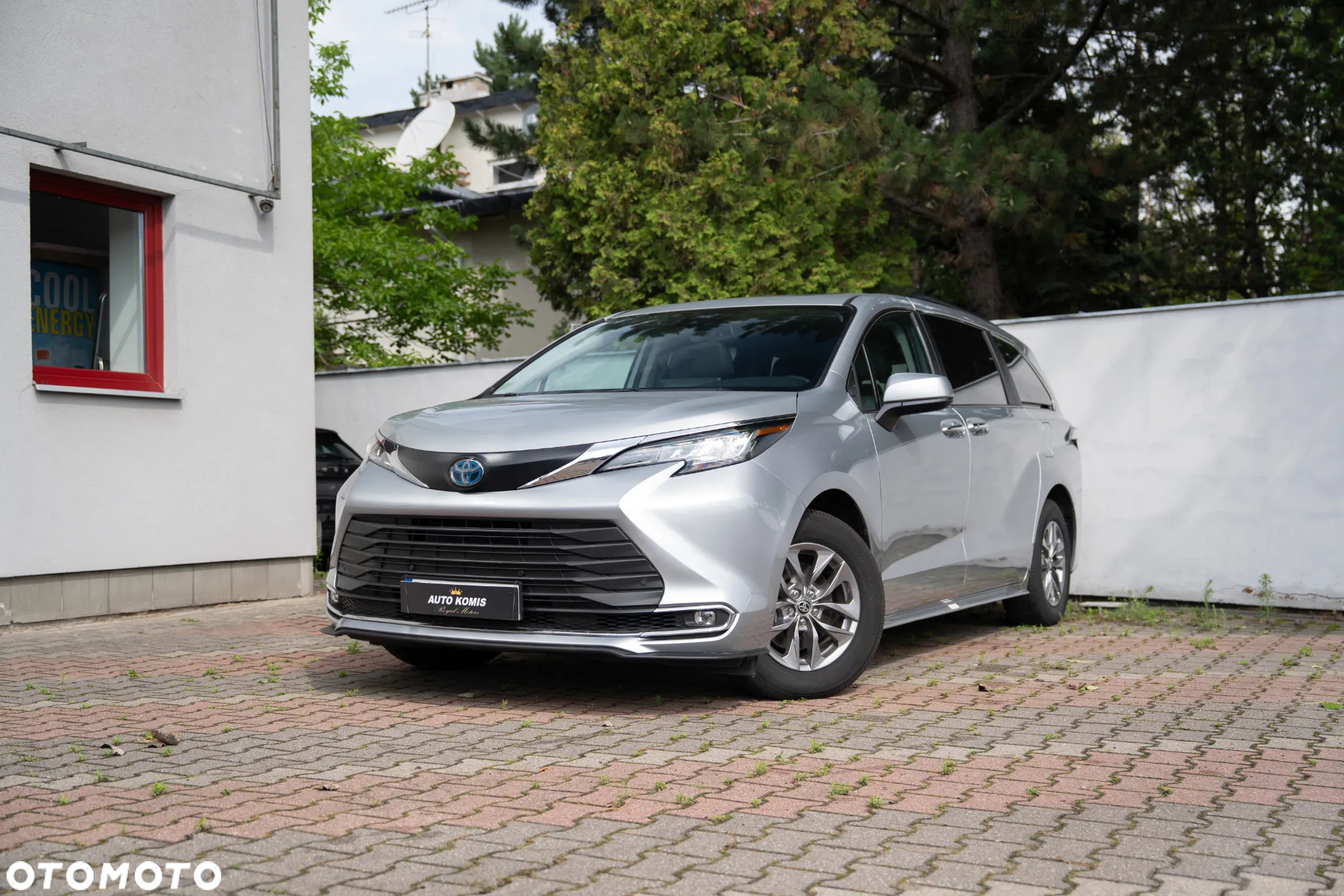Toyota Sienna - 3