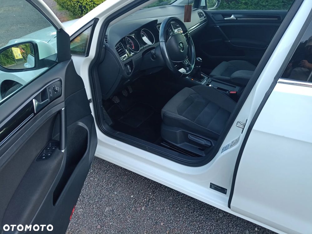 Volkswagen Golf 1.5 TSI BMT Highline - 9
