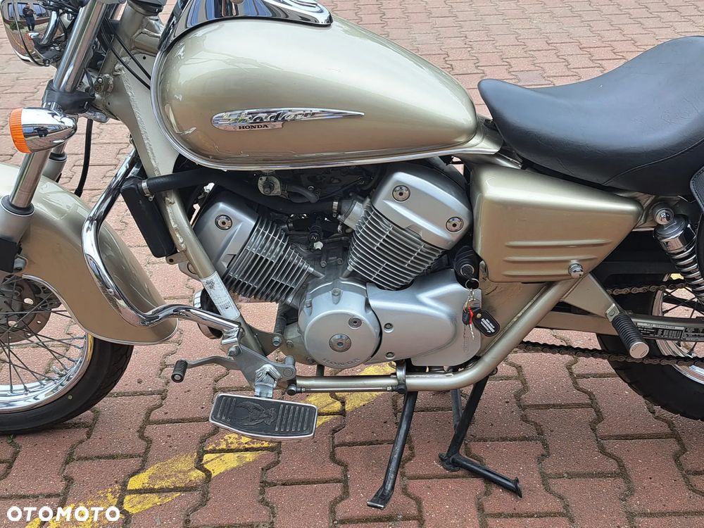 Honda Shadow - 4