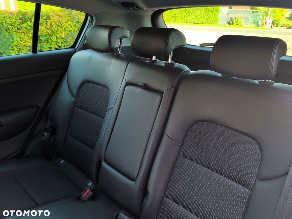 Kia Sportage 1.6 T-GDI Business Line 2WD - 17