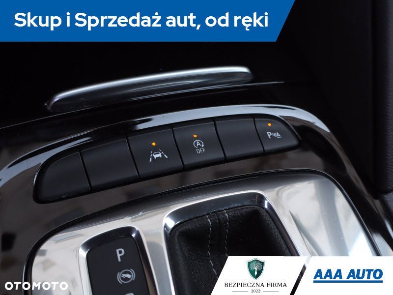 Opel Insignia - 15