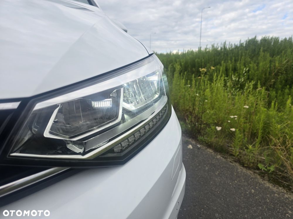 Volkswagen Touran 1.5 TSI EVO Comfortline DSG - 14