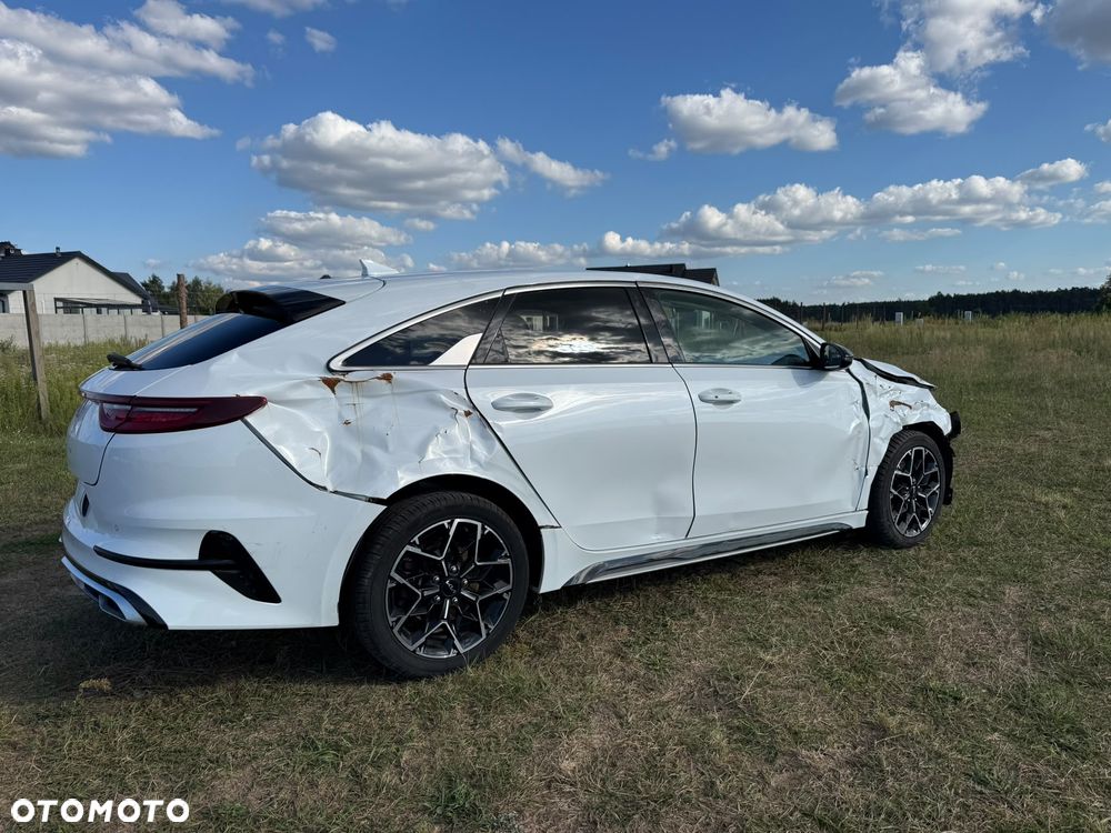Kia ProCeed 1.5 T-GDI DCT7 OPF GT LINE - 30