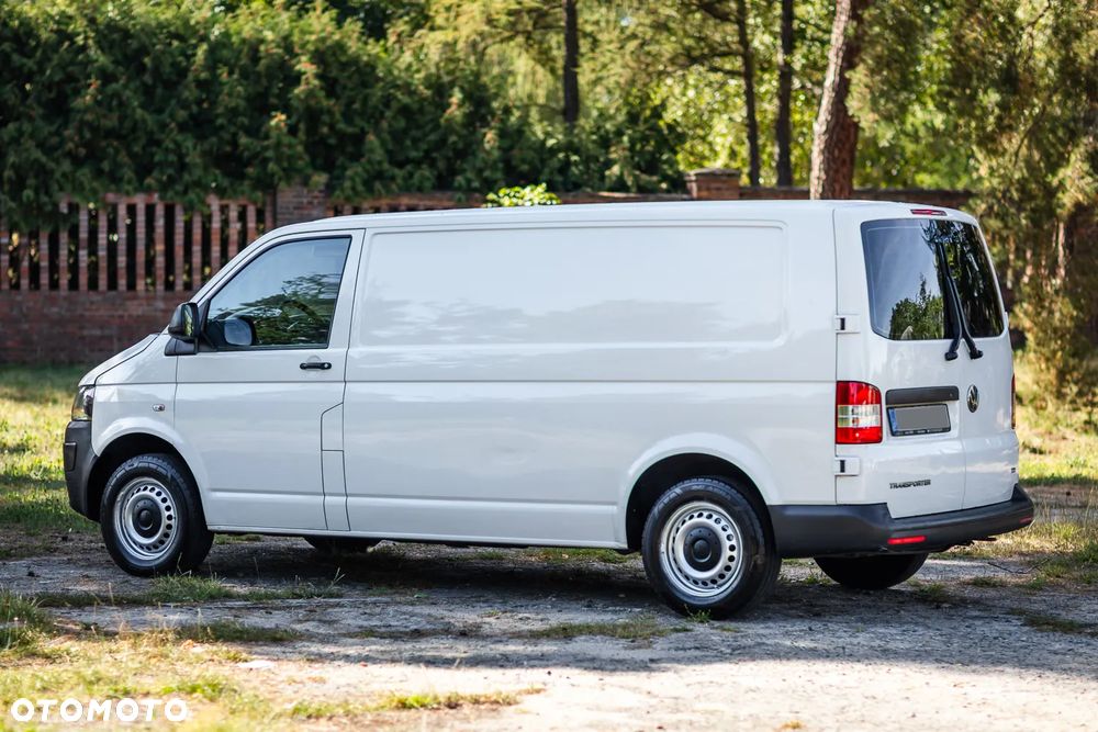 Volkswagen T5 Transporter LONG - 11