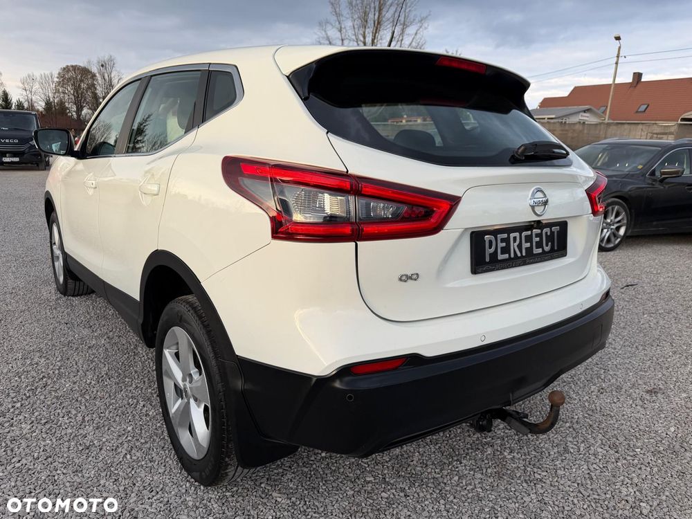 Nissan Qashqai 1.6 DCi 4x4 N-Connecta EU6 - 8