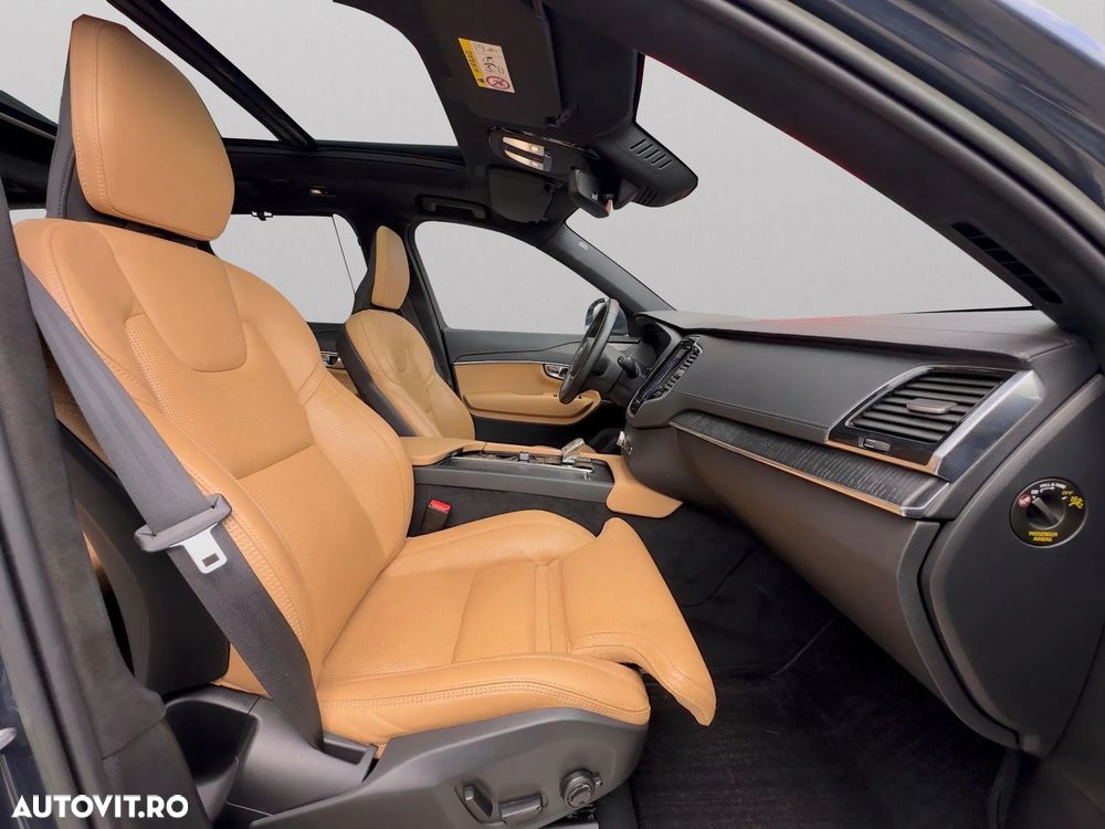 VOLVO XC90 2022 — imagine 21