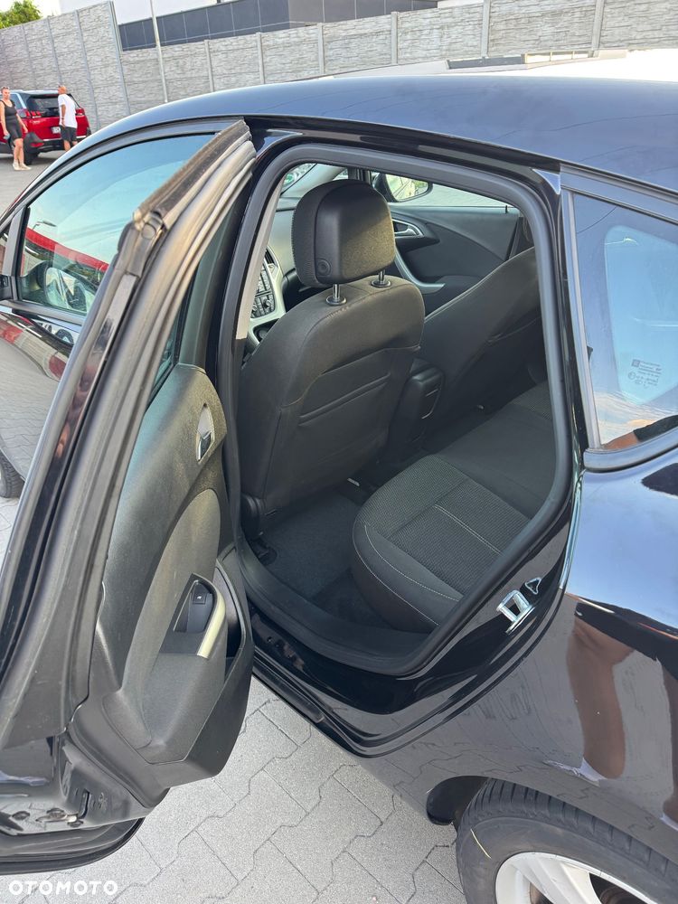 Opel Astra - 10