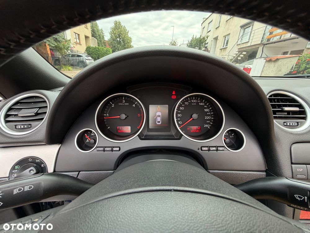 Audi A4 Cabrio 3.0 TDI DPF Quattro - 13