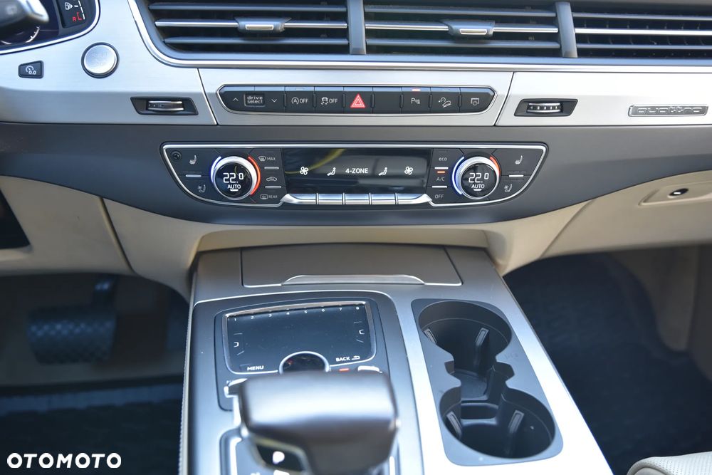Audi Q7 3.0 TDI Quattro Tiptronic - 17