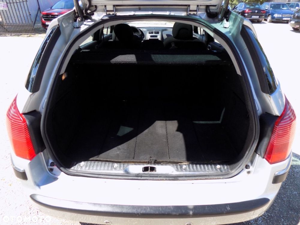 Peugeot 407 - 9