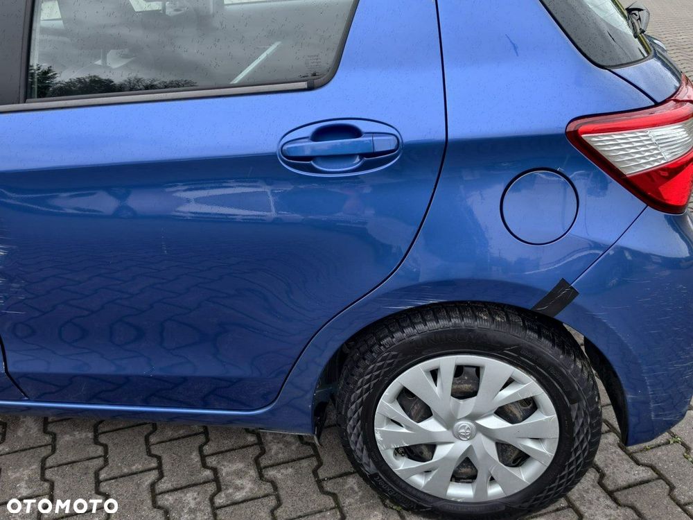 Toyota Yaris - 17