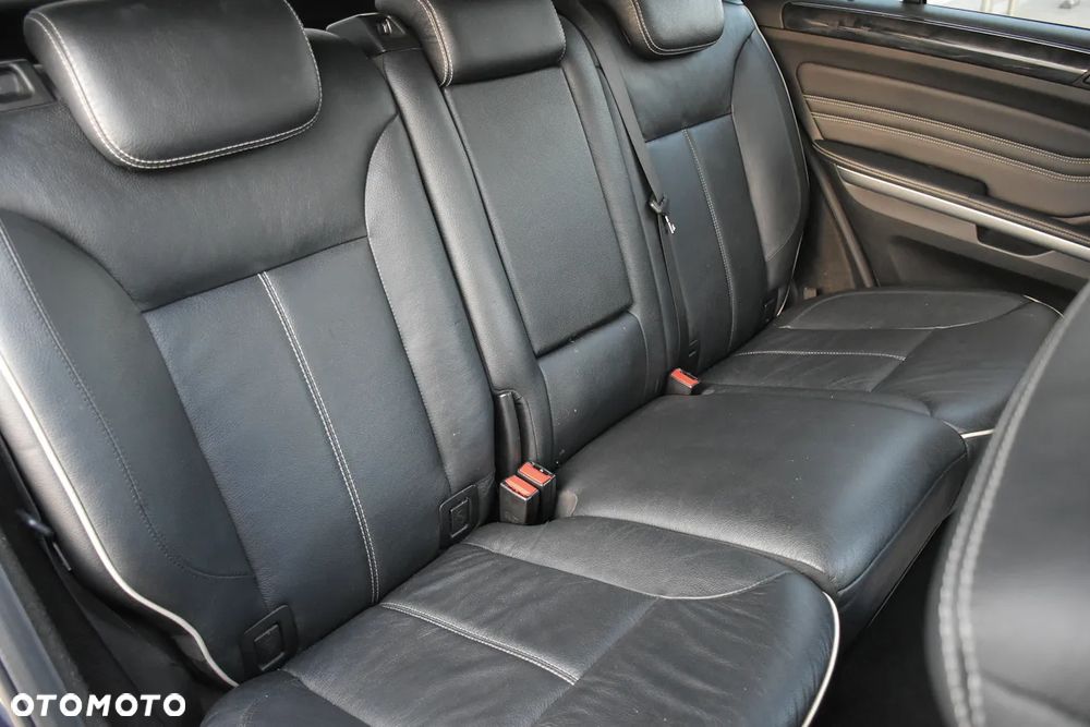 Mercedes-Benz ML 300 CDI 4Matic 7G-TRONIC DPF BlueEFFICIENCY Grand Edition - 34