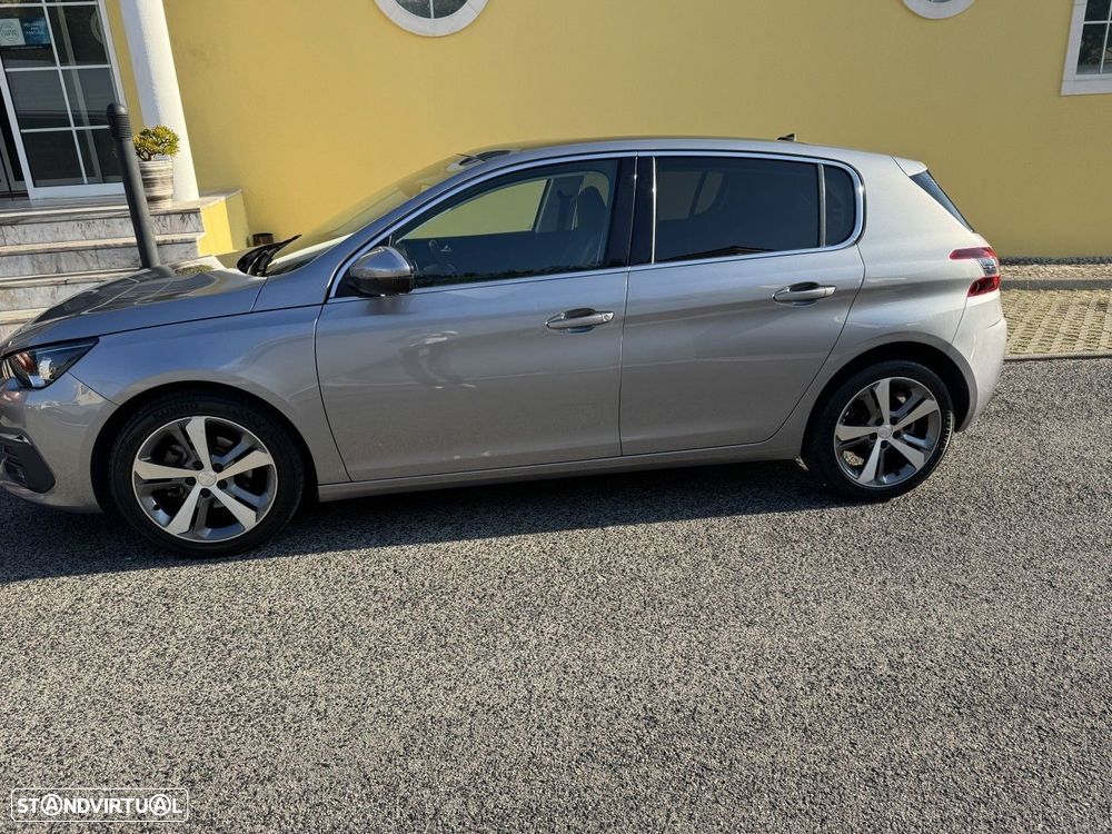 Peugeot 308 1.2 PureTech Allure J18 - 7