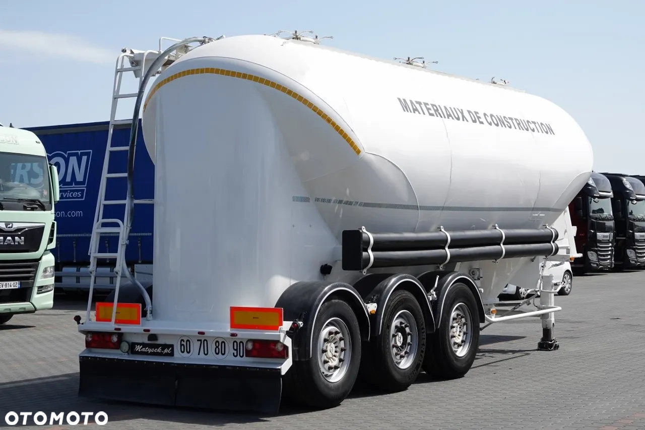 Spitzer CEMENTONACZEPA / 34 000 L / SILOS / 3 KOMORY / OSIE SAF - 6