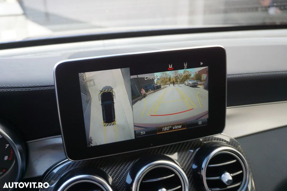 Mercedes-Benz GLC Coupe 250 4Matic 9G-TRONIC AMG Line - 13
