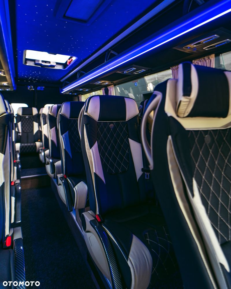 Mercedes-Benz Sprinter 519 - 16