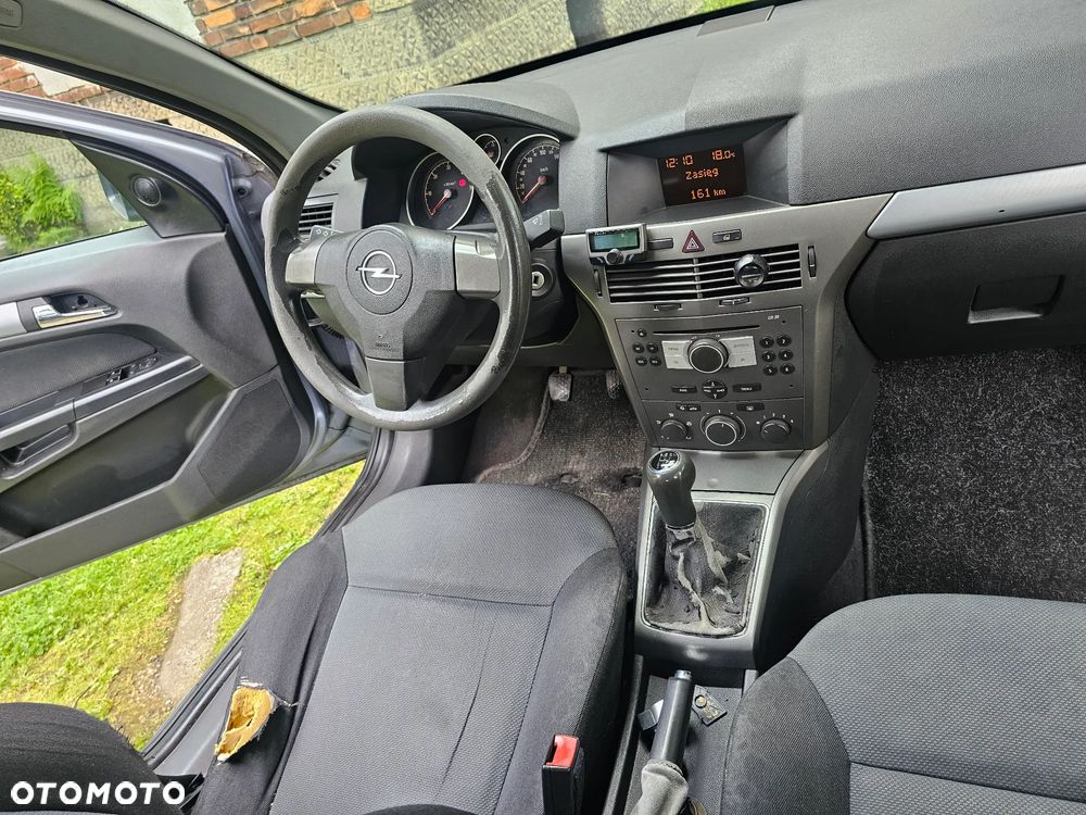 Opel Astra 1.7 CDTI - 14