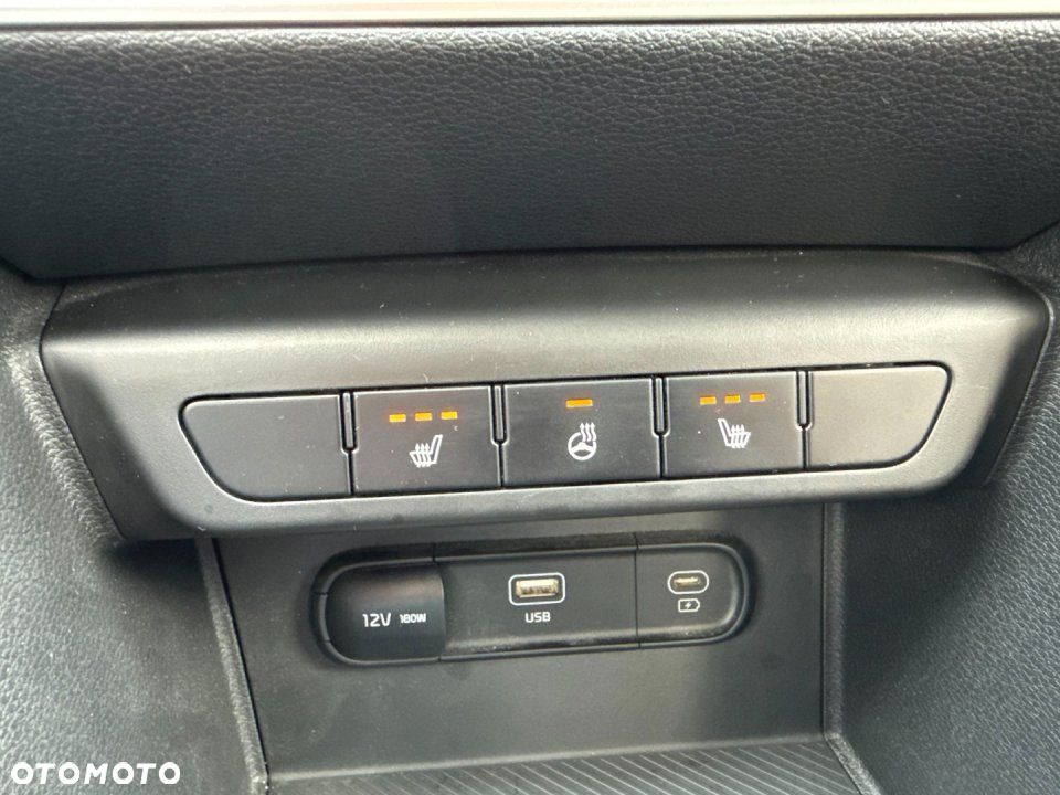 Kia Sportage - 16