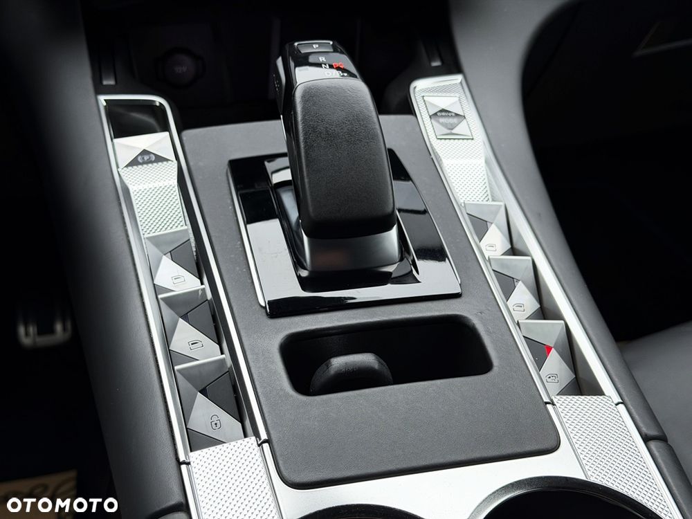 DS Automobiles DS 7 Crossback 1.6 E-Tense Rivoli - 38