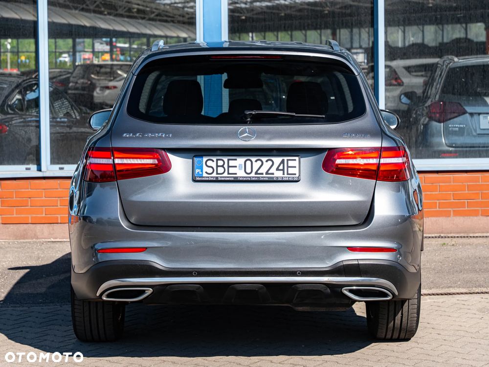 Mercedes-Benz GLC - 8