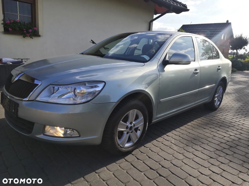 Skoda Octavia - 2