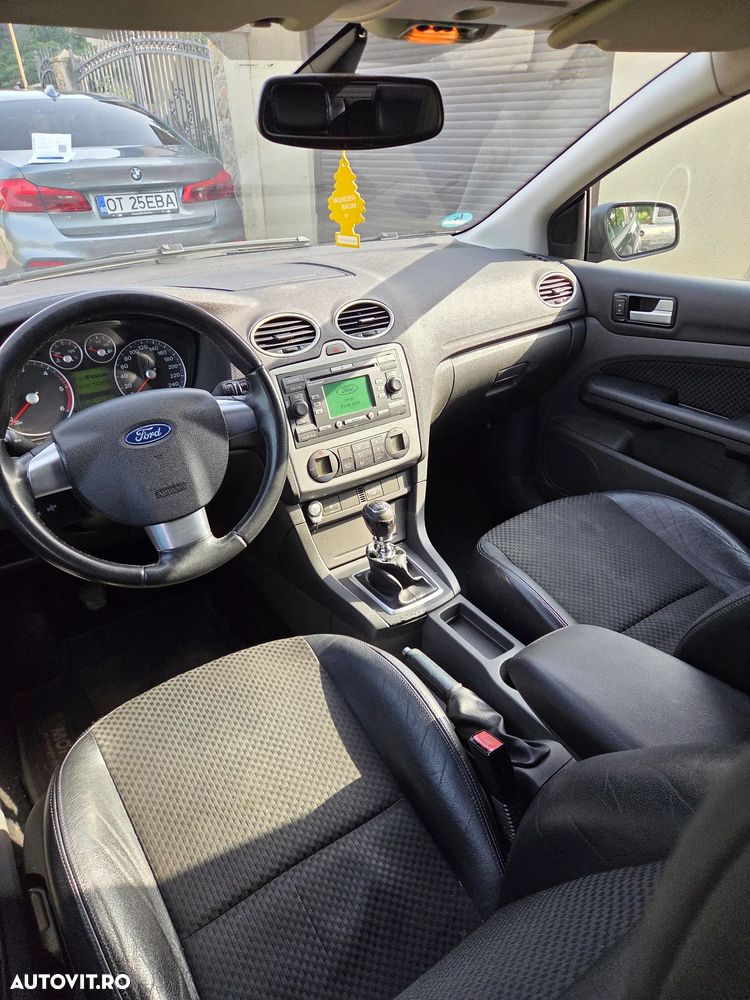 Ford Focus 2.0 TDCi Ghia - 7