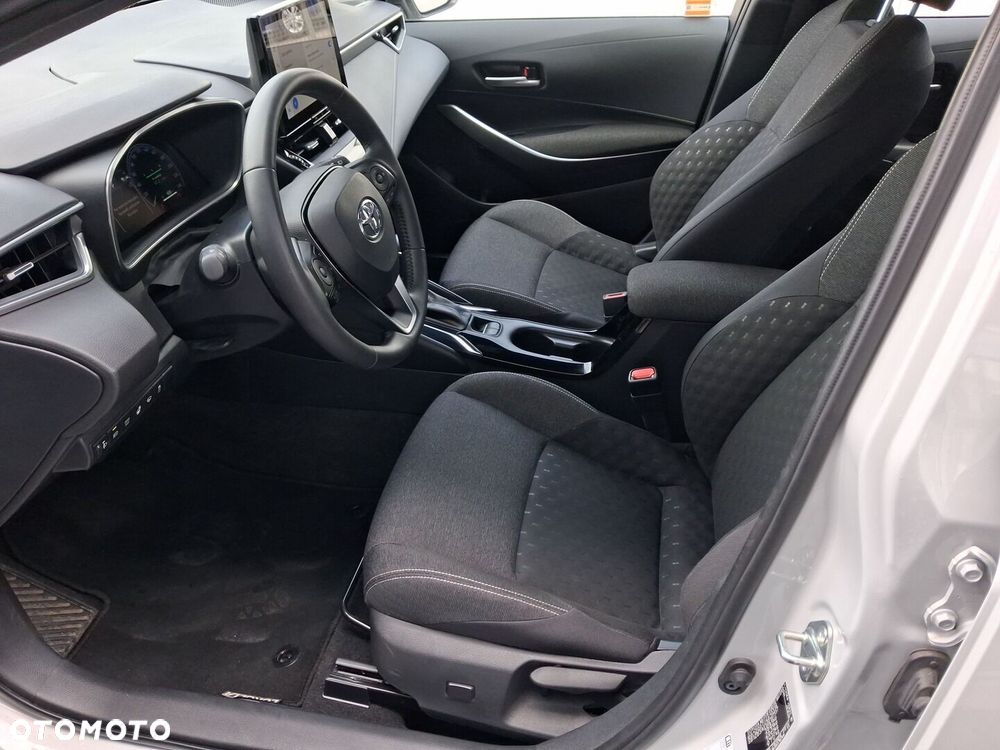 Toyota Corolla - 16