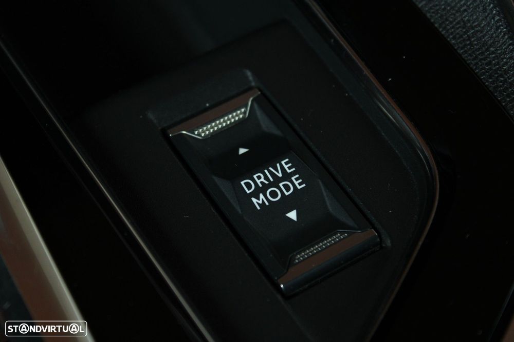 Peugeot 5008 1.5 BlueHDi GT EAT8 - 40