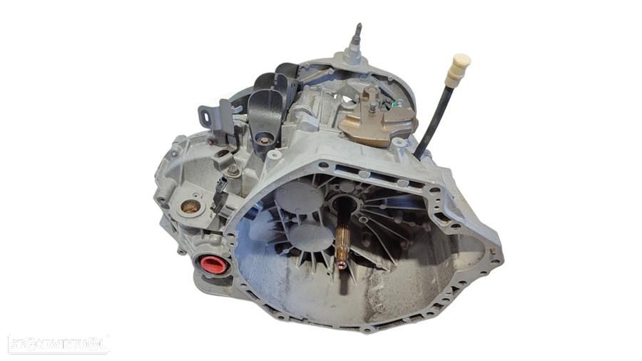 CAIXA DE VELOCIDADES RENAULT TRAFIC 1.6 dci REFª PF6050 // 1 ANO DE GARANTIA - 2