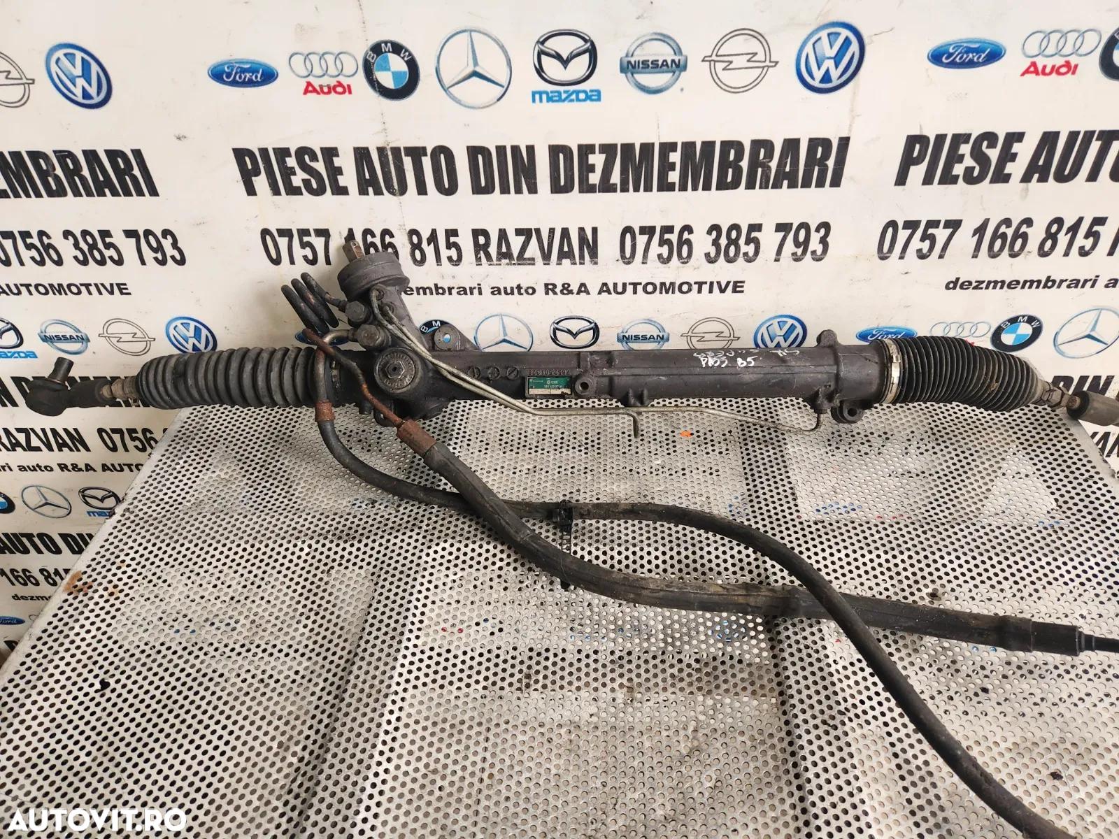 Caseta Directie Audi A4 An 2000-2001 Vw Passat B5 An 2000-2001-2002-2003-2004-2005 Volan Stanga Cod - 4