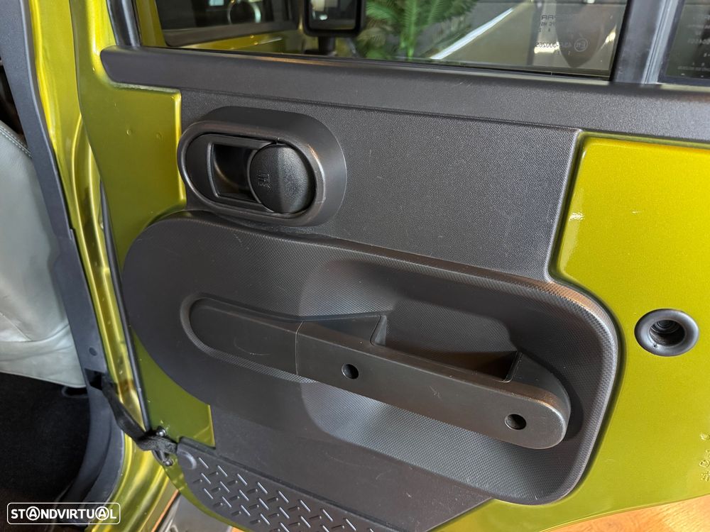 Jeep Wrangler 2.8 CRD ATX Sport - 19