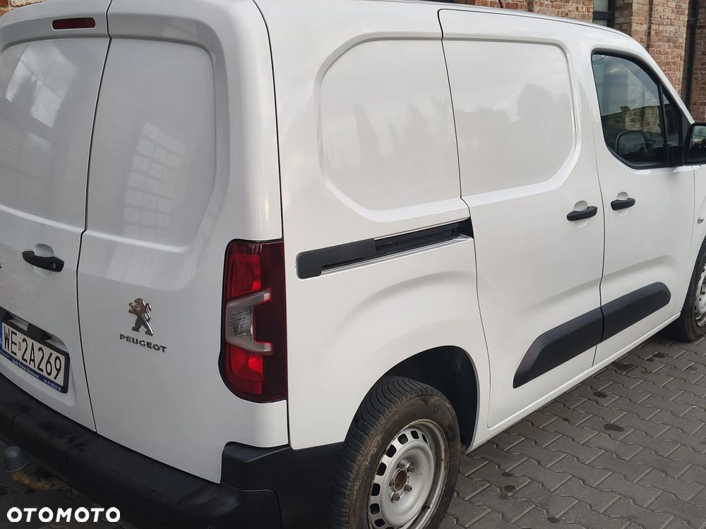 Peugeot PARTNER Berlingo ProAce Kangoo Express - 12