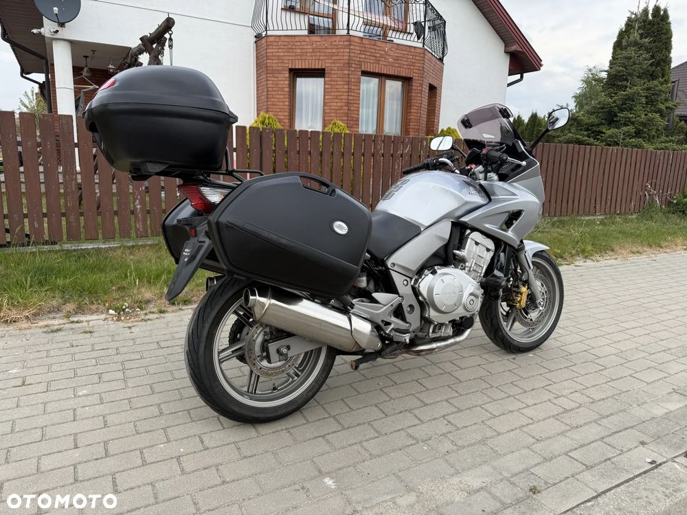 Honda CBF - 7