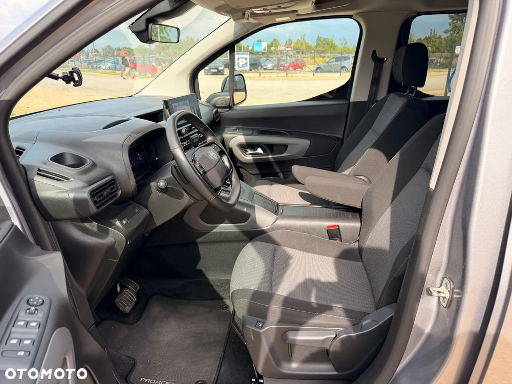 Toyota Proace City Verso Long 1.5 D-4D Family - 15