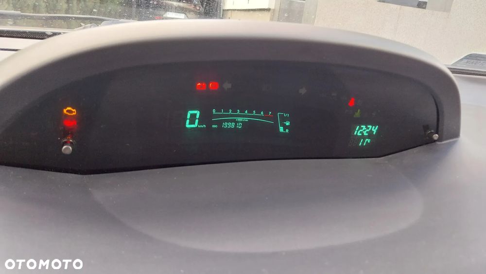 Toyota Yaris 1.0 VVT-i Style - 4