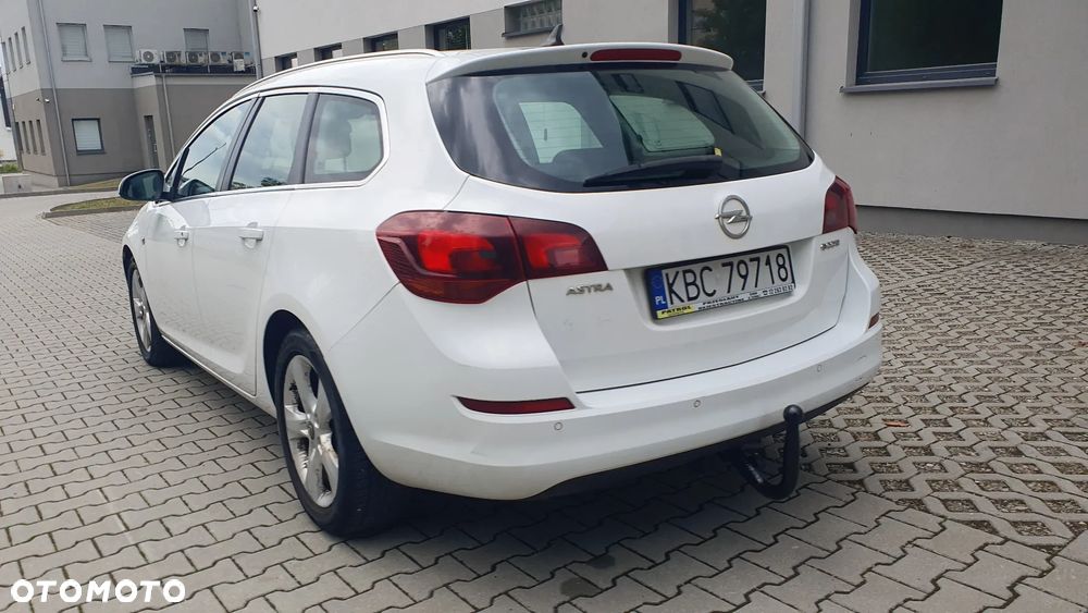 Opel Astra - 16