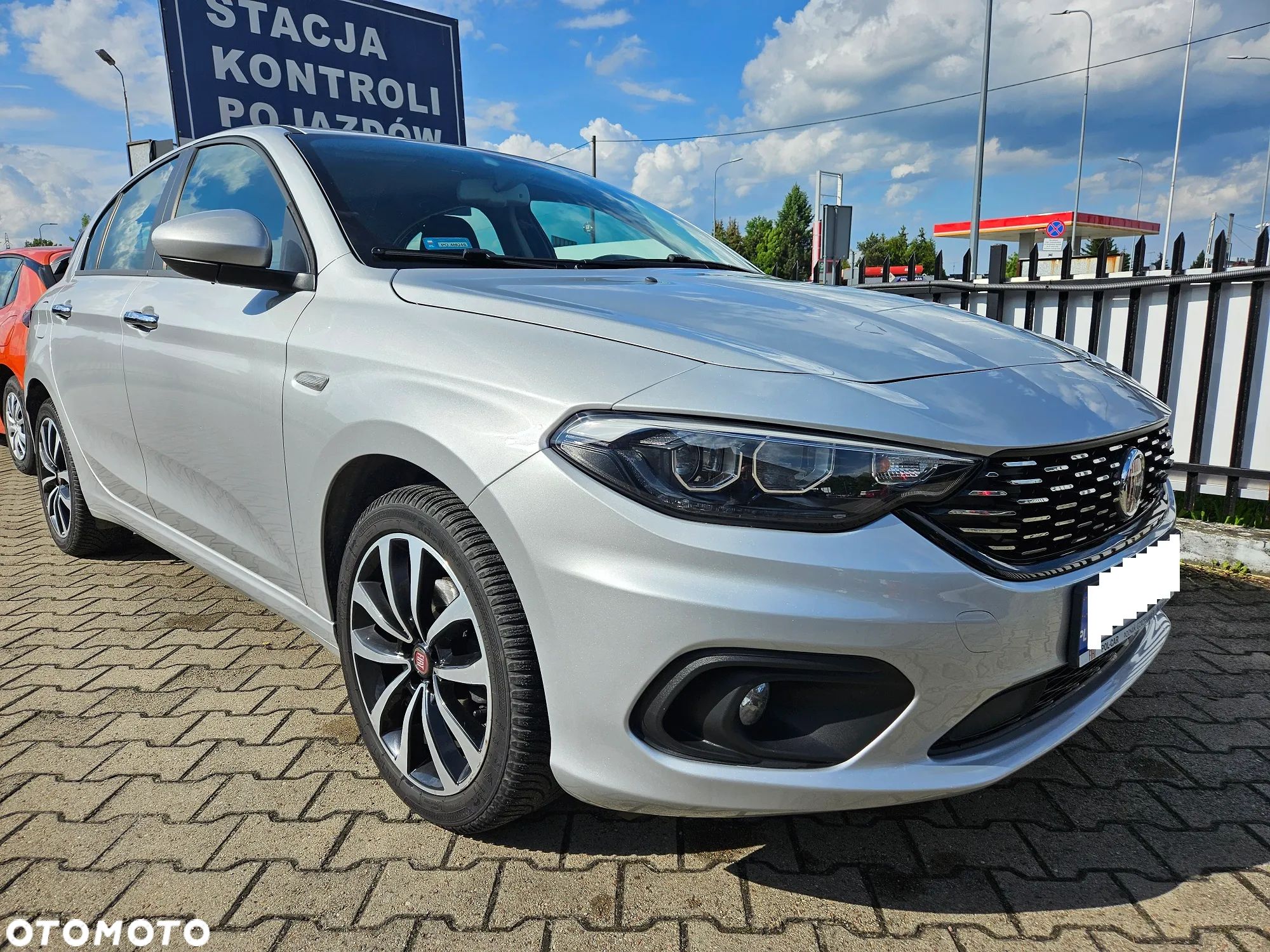 Fiat Tipo 1.4 T-Jet 16v Lounge EU6d - 1