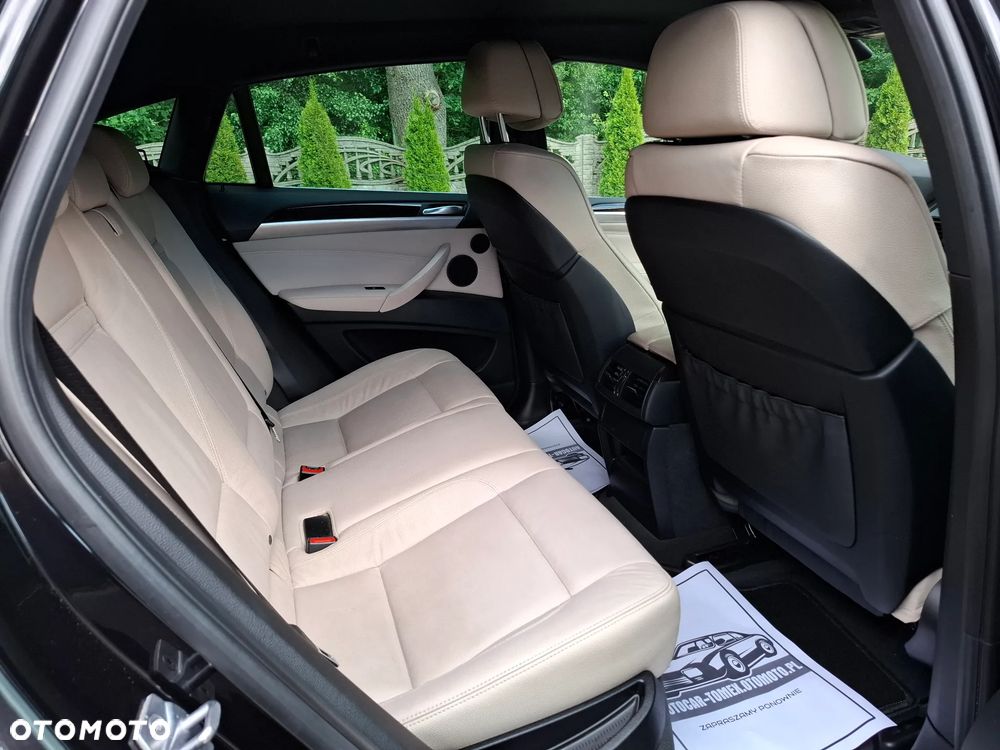 BMW X6 - 24