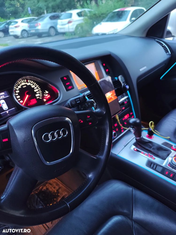 Audi Q7 - 3