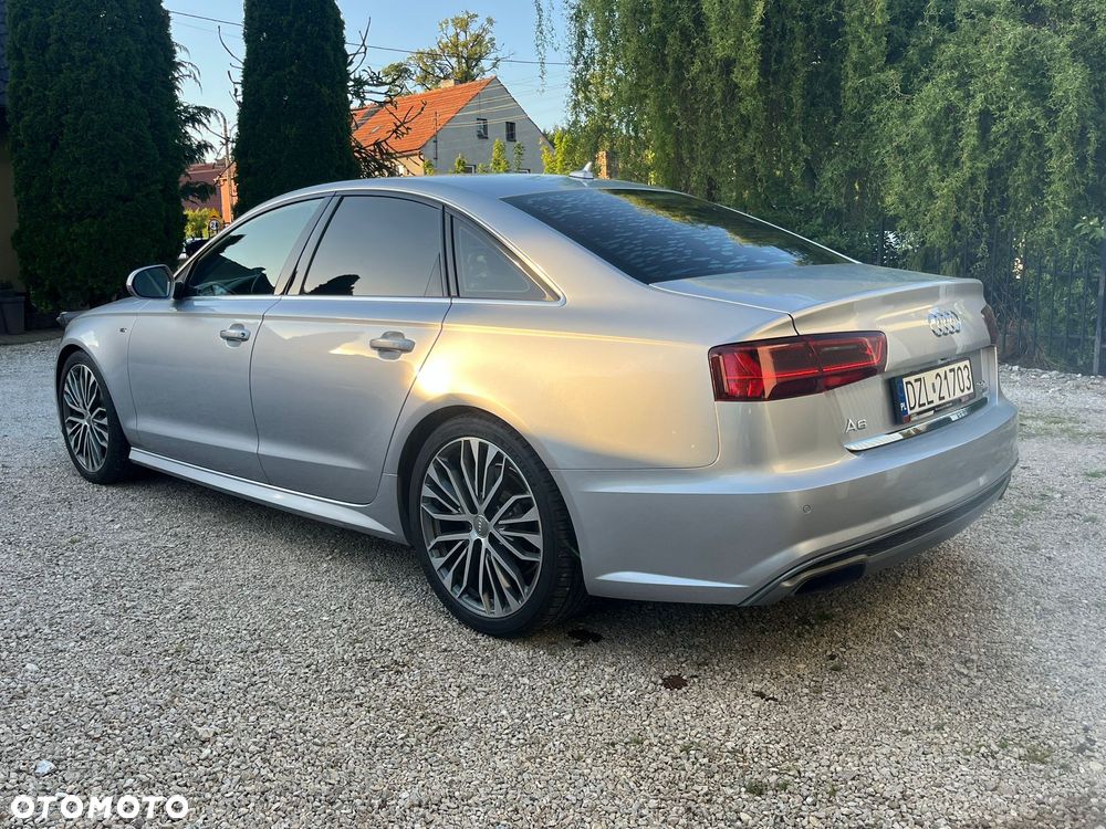 Audi A6 - 12