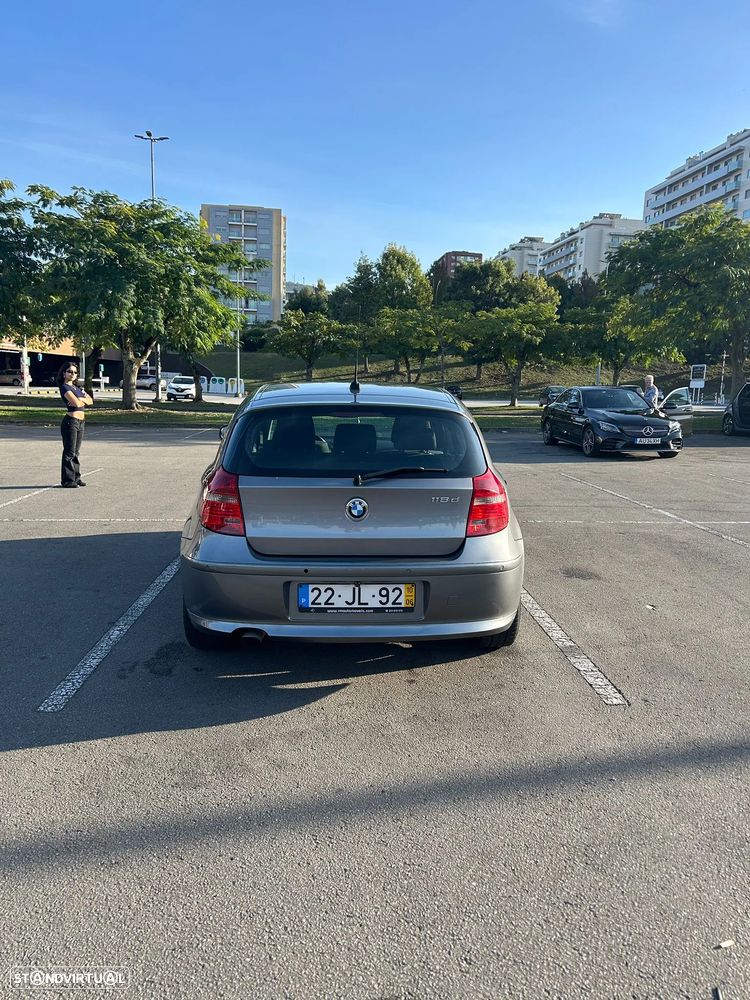 BMW 118 d - 16